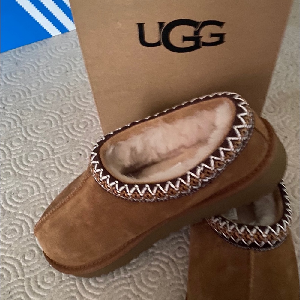 💥NWT💥 UGG Women’s Tasman Slipper